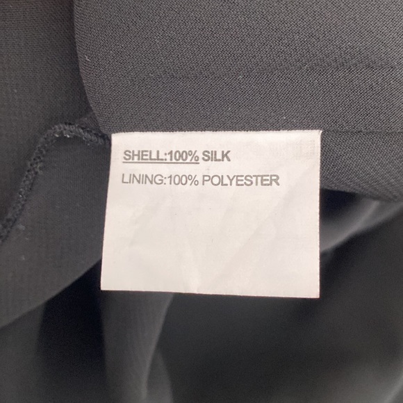 Tigerlily | size 6 | Silk halter mini dress - Picture 6 of 7